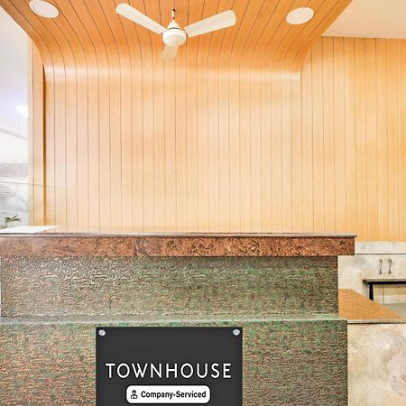 Отель Super Townhouse Вишакхапатнам Экстерьер фото
